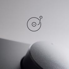 Coloca la aguja sobre el disco