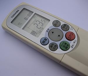 Amazon.co.jp: 東芝純正パーツ エアコン用リモコン WH-F4J
