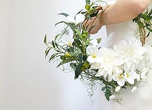 オーリーブの清楚系ブーケ&ブートニア♡ Amazon｜[HanaSakie] オリーブ プルメリア 大人 リースブーケ
