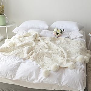Amazon｜KIRIGIRISU 100％ シェニール アクリル ファー ポンポン