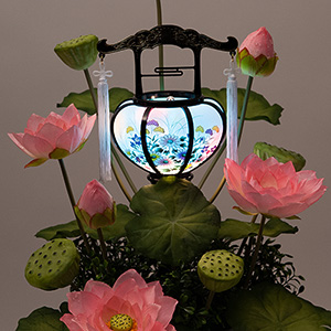 幸福　蓮の花、菊の花のランタン、盆提灯、ほおずき 楽天市場】盆提灯 初盆 10号 11号 12号 ほおずき提灯 ライト