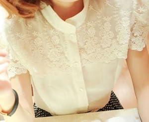 モダモチカ 緑リネンと白の刺繍レースの布　キッチンファブリック モダモチカ 緑リネンと白の刺繍レースの布 キッチンファブリック