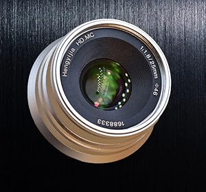 【日本製　美品　未使用レア品】25mm F1.8 グリーン　マニュアルレンズ 51UPYQJFGIL._UF350,350_QL50_.jpg