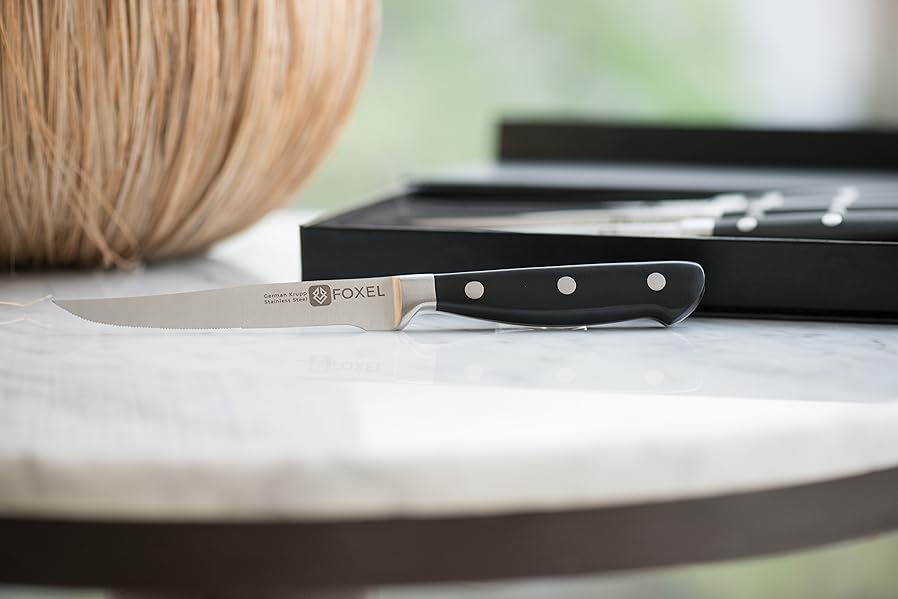 FOXEL Steak Knives Set of 6 Serrated Blade Stylish Full Tang German