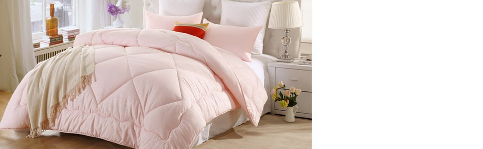 Amazon Com Lovo Down Alternative Comforter Diamond Quilt Pink
