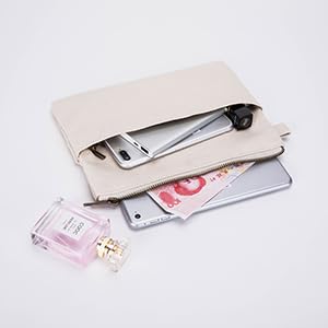 gold wristlet purse
