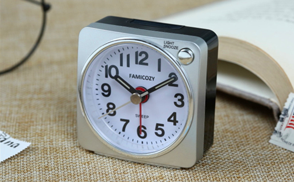 FAMICOZY Small Lightweight Travel Alarm Clock, Quiet Non