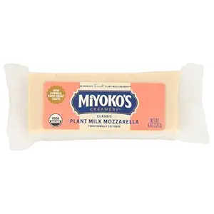 Organic Classic Plant Milk Mozzarella Bar, 8 OZ