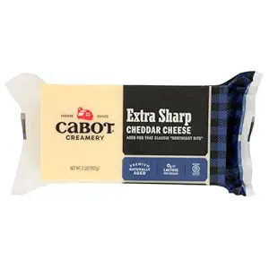 Extra Sharp Cheddar Cheese, 32 OZ