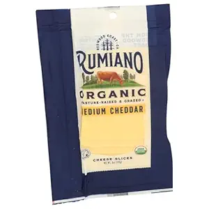 Organic Sliced Medium Cheddar, 6 OZ