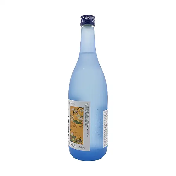 Superior Junmai-ginjo Sake, 720 ml 3