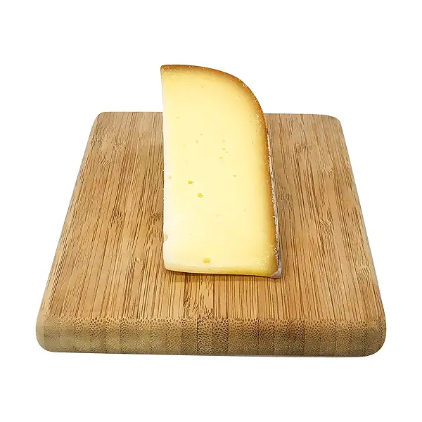 Raw Milk Smoked Gouda 1