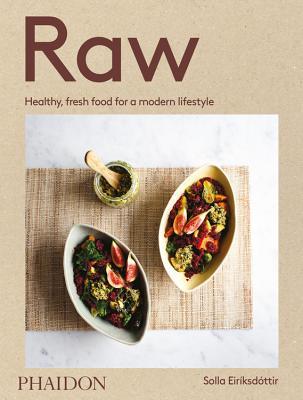 洋書 Raw: Recipes for a modern vegetarian Raw: Recipes for a Modern Vegetarian Lifestyle by Solla