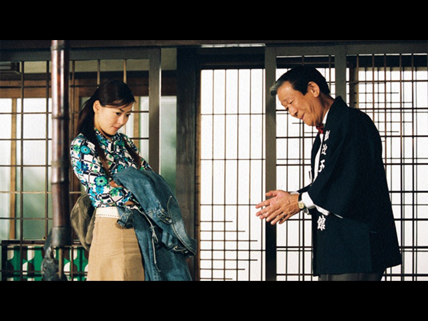 中山美穂　ホーム&アウェイ　中国盤　未開封　ドラマ　VCD 離家千萬里　ビデオ ホーム＆アウェイを観る | Prime Video