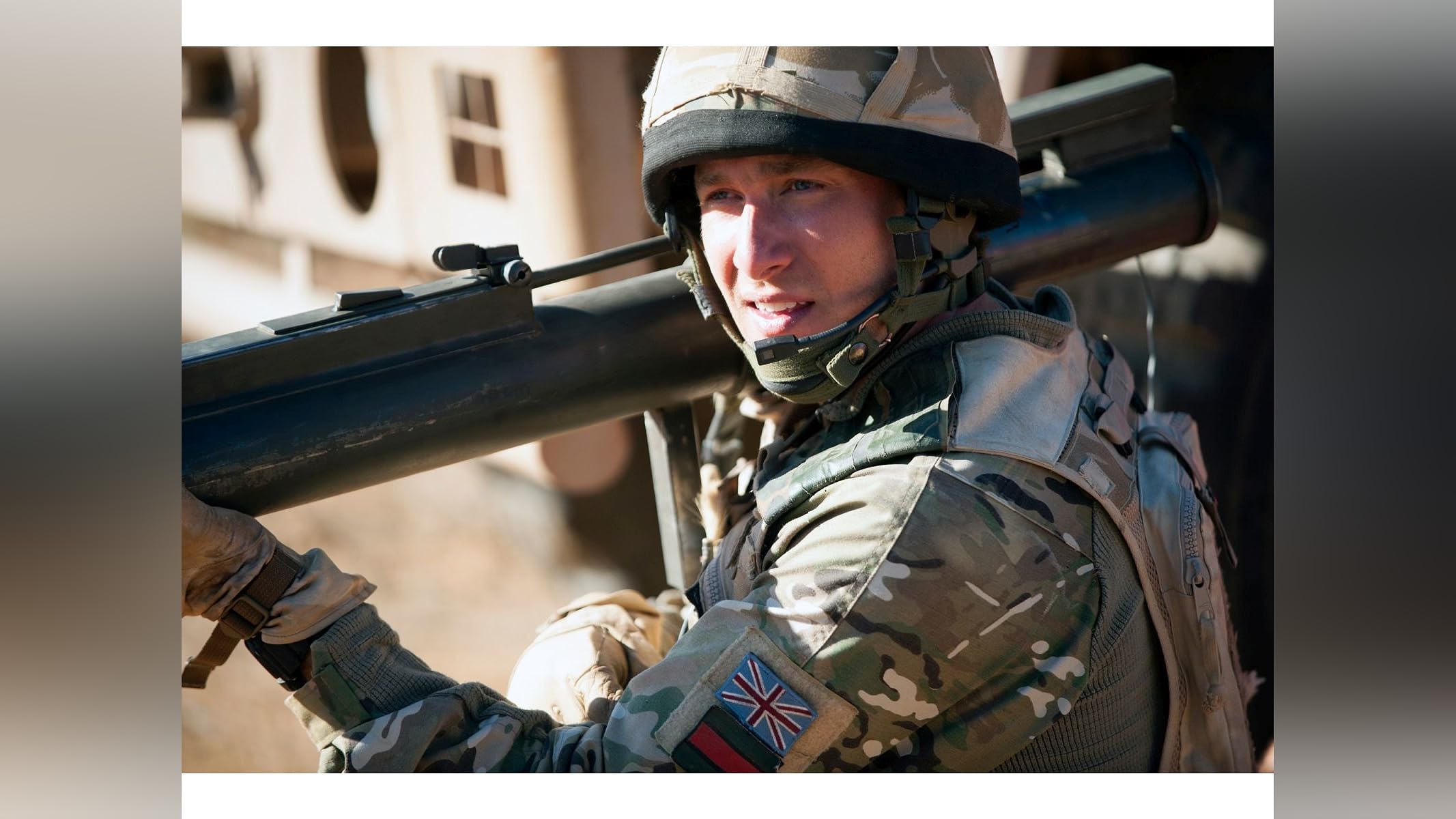 Amazon.co.jp: ブルーストーン42 爆発物処理班シリーズ1を観る