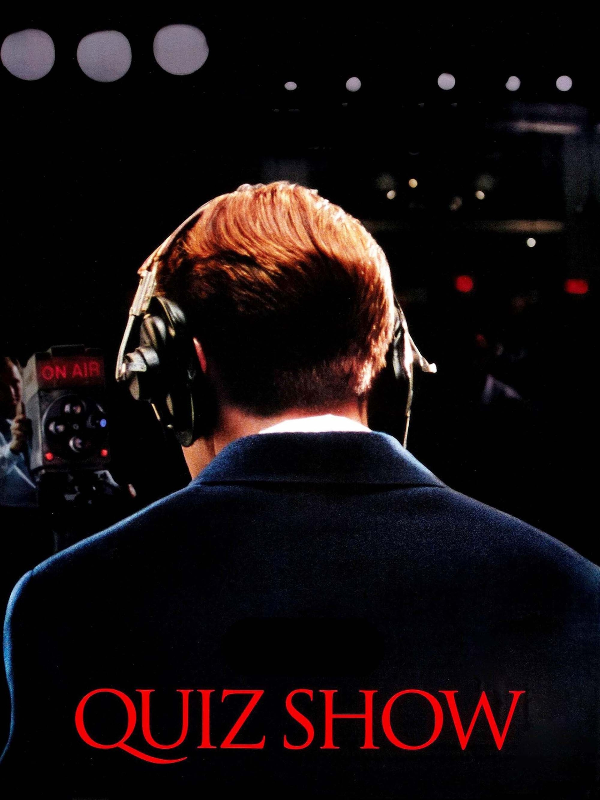 Bir uyning tomida eshakda sikilgan surat