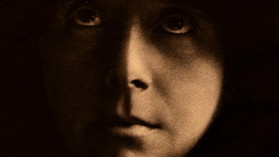 Margherita Sarfatti, a Mulher que Inventou Mussolini