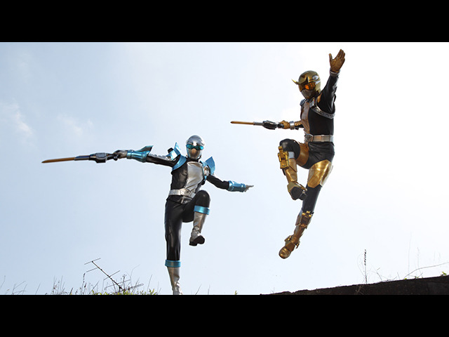 (未使用･未開封品)　特命戦隊ゴーバスターズ ライジングニューヒーロー ディレクターズカット版[DVD] p1m72rm Amazon.co.jp: 特命戦隊ゴーバスターズ ライジングニュー