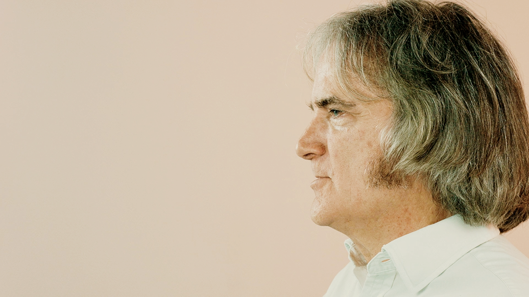 Rod Stewart: The Signature Voice