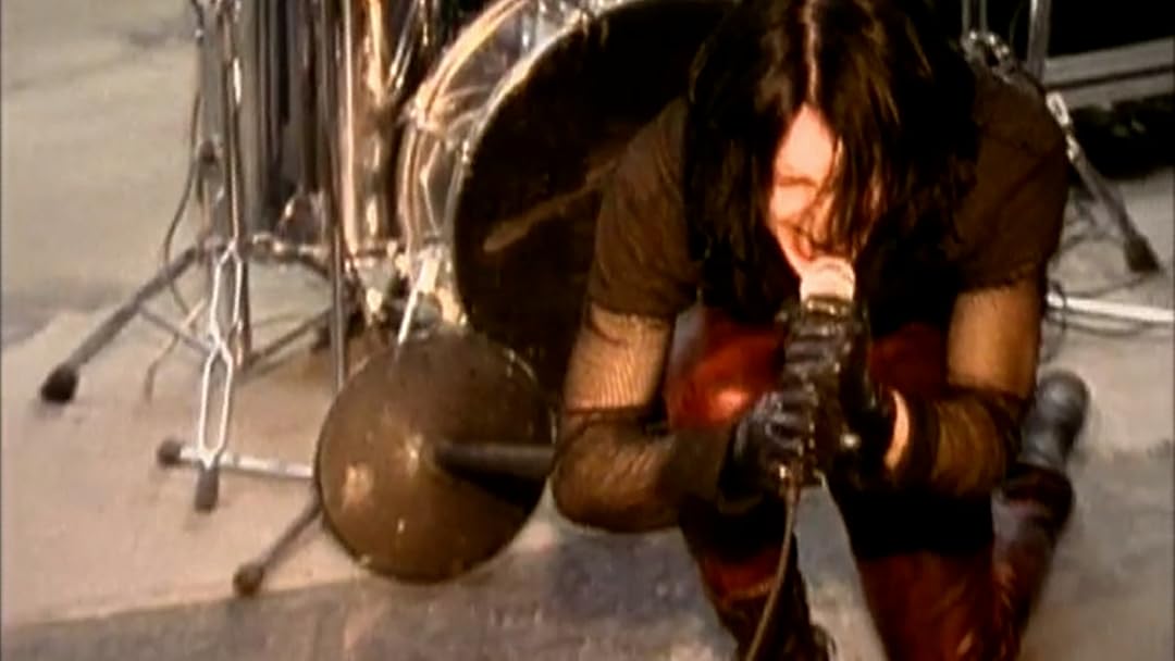 Nine Inch Nails - Rock Legends