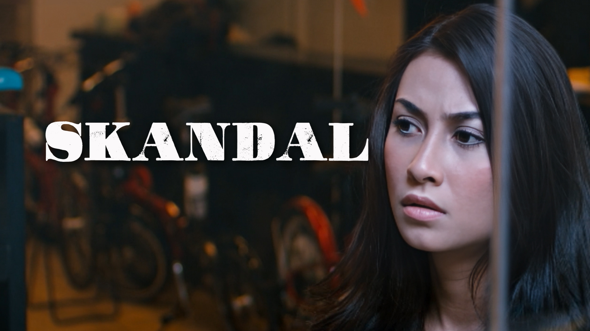 Ikki vaginali Uilyams Ishga qabul qilish bolimida yalangoch yigit