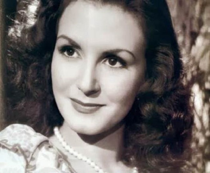 Marga López: Movies, TV, and Bio
