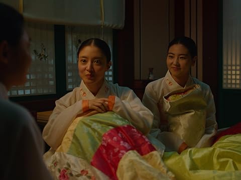 赤い袖先