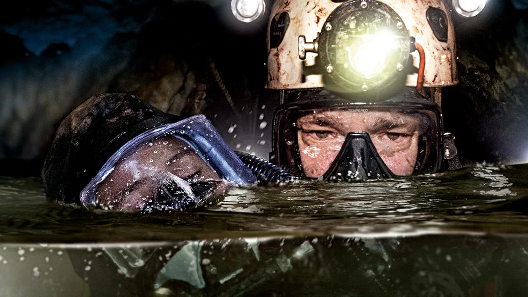The Cave - Acqua alla gola