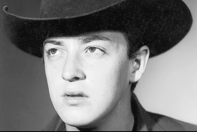 Rodolfo de Anda: Movies, TV, and Bio