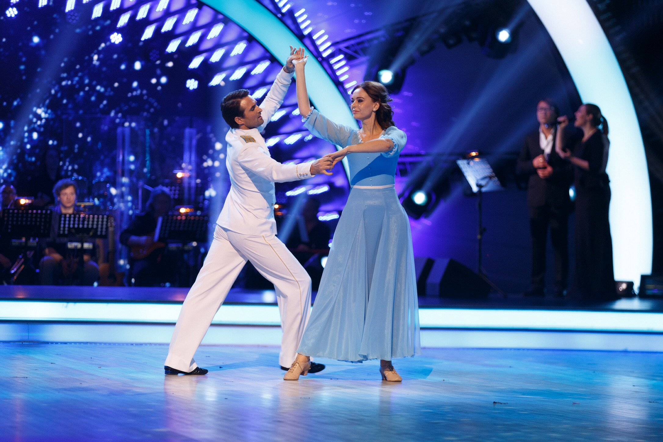 Bir etuk porno foto galereyasi becerdin