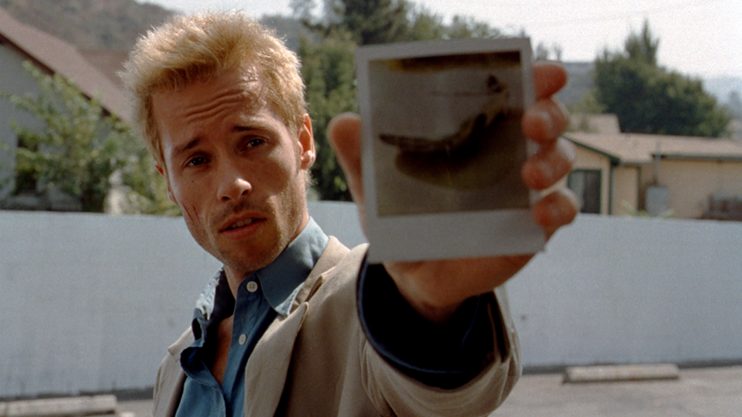 MEMENTO