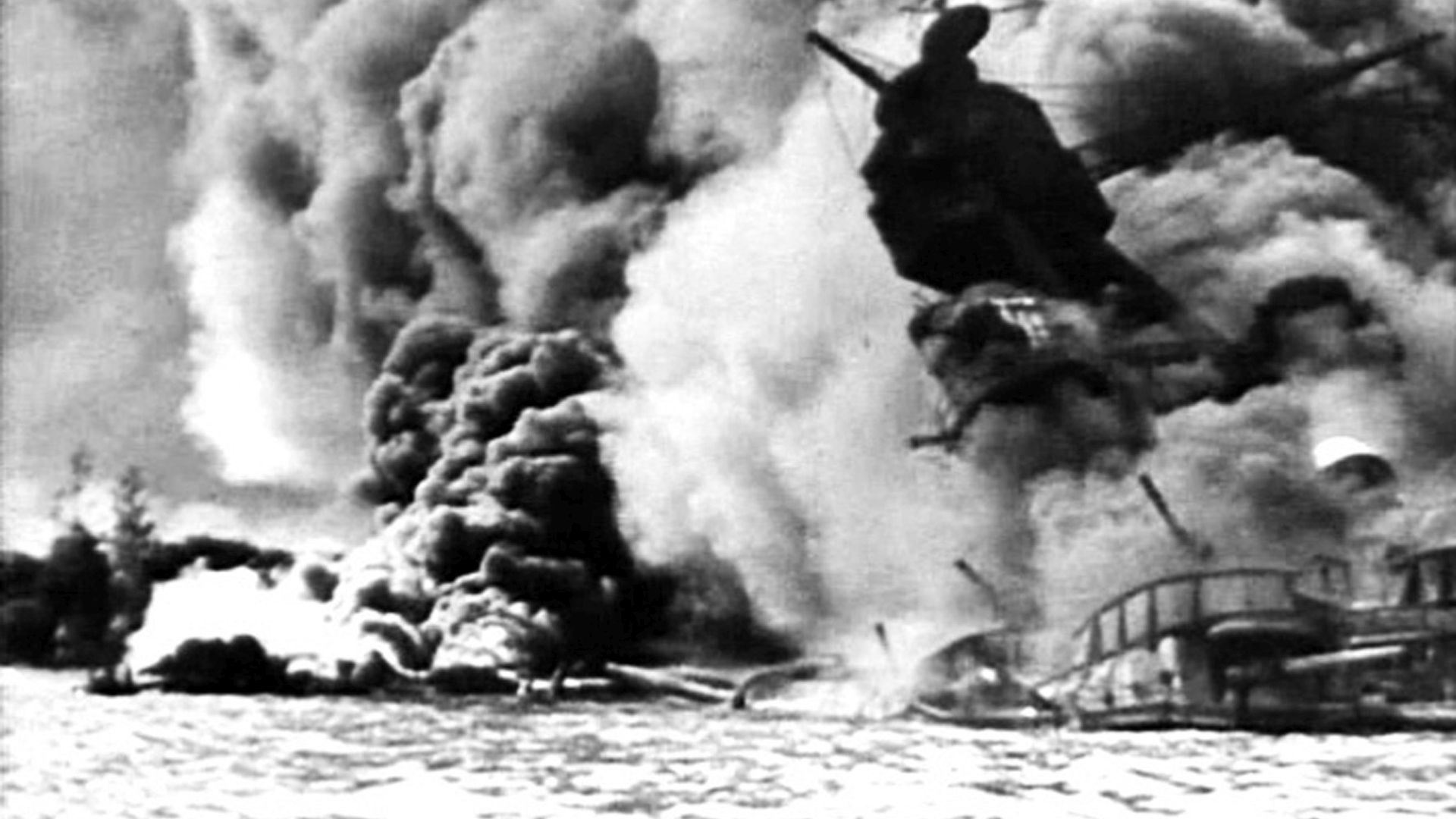 真珠湾攻撃と太平洋戦争 ~パールハーバー 戦場の記憶~ [DVD] 真珠湾攻撃 (戦記クラシックス) | 太平洋戦争研究会 |本 | 通販