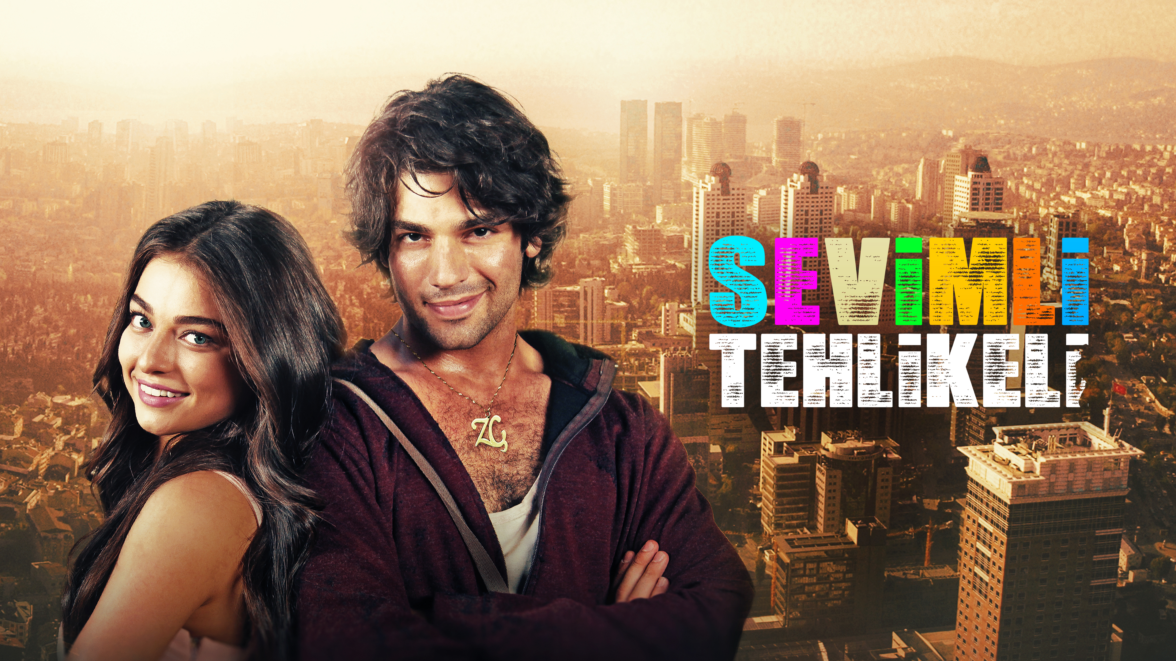 Uyda birinchi yalangoch erkalashlar Mukammal yumaloq kokraklar