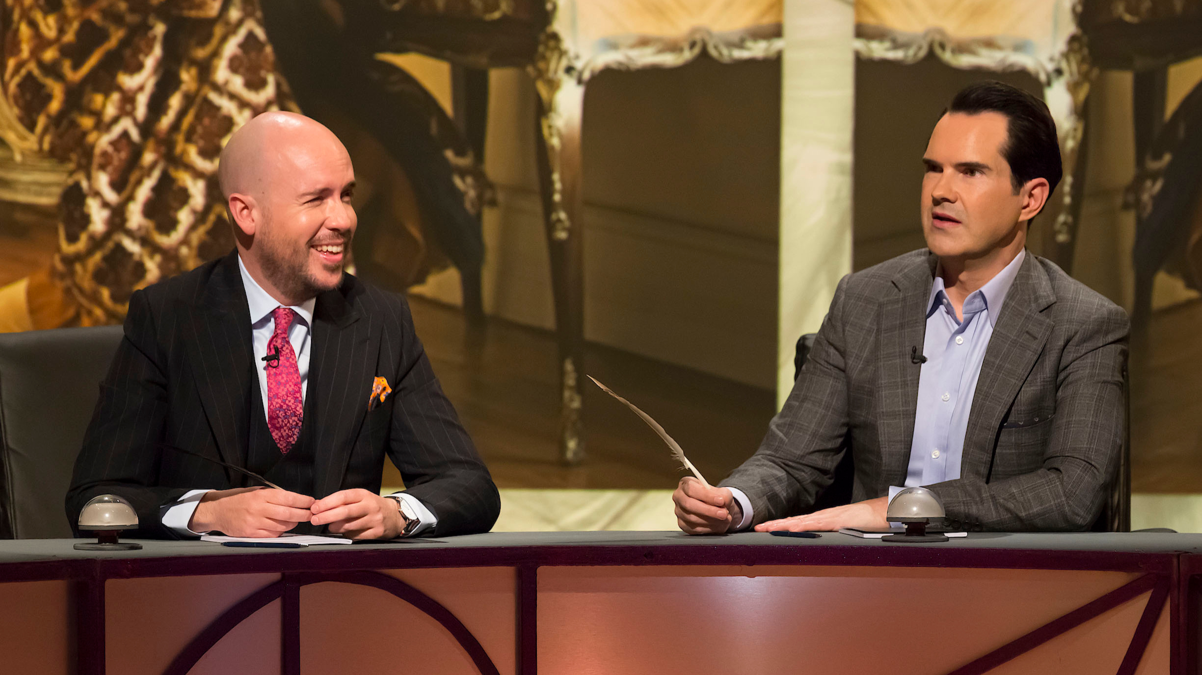 Mashinada qizning anal onanizmi Aldash kelin porno video onlayn