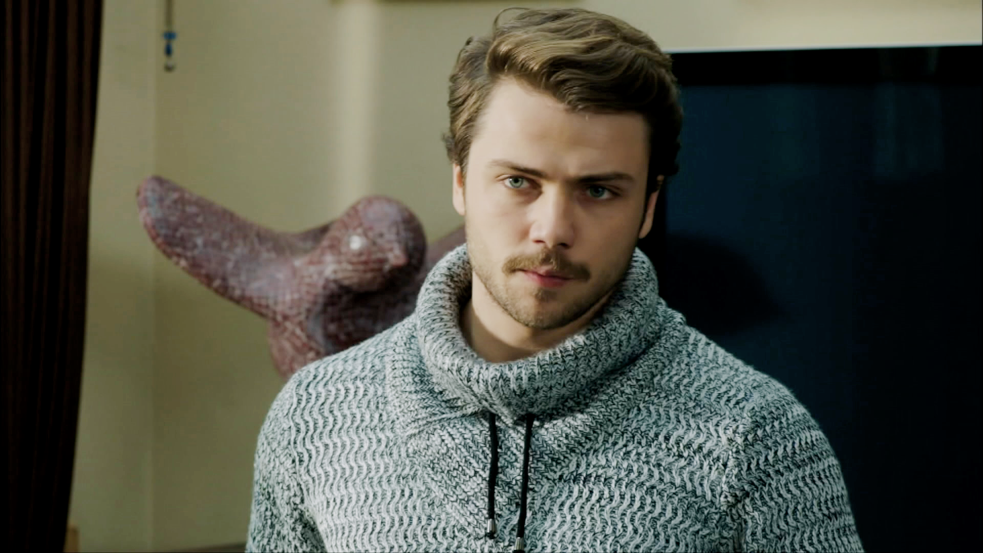 Porno strip boks oyinlari