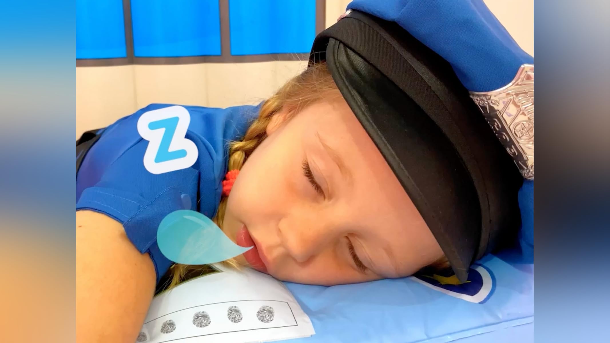 Ayollarning hammasini yaladim