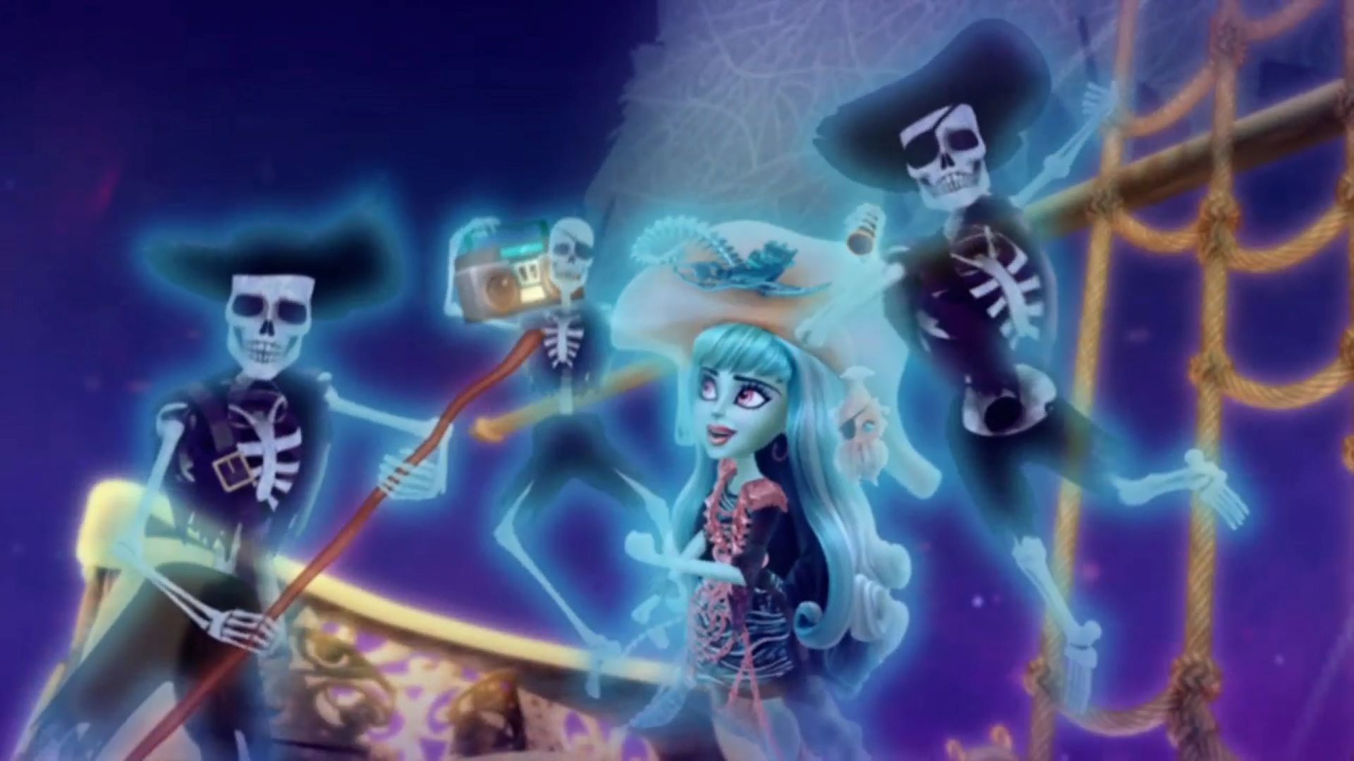 Haunt グリッタープルオーバー Prime Video: Monster High: Haunted