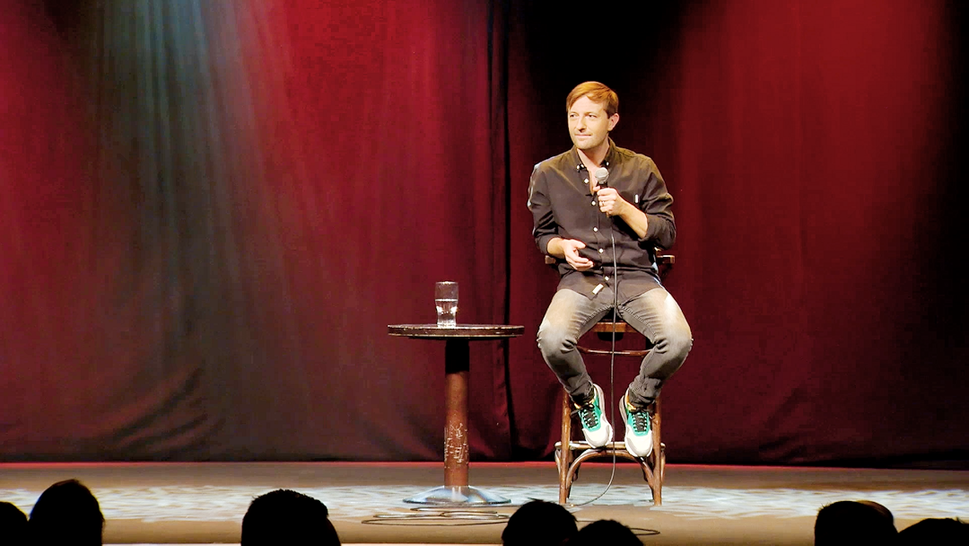 Andrew Maxwell: Yo Contraire