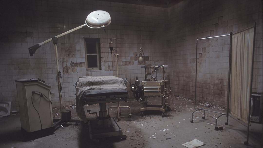 Fragile - A Ghost Story