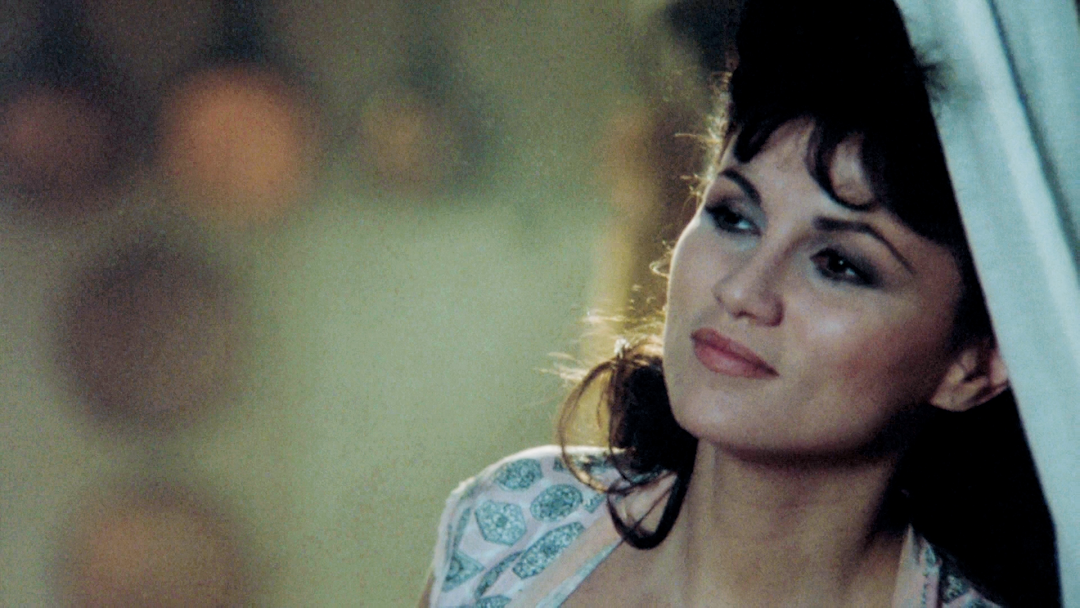 Қатты, әдемі кеуделер Еркелету порно видеоларын онлайн көру