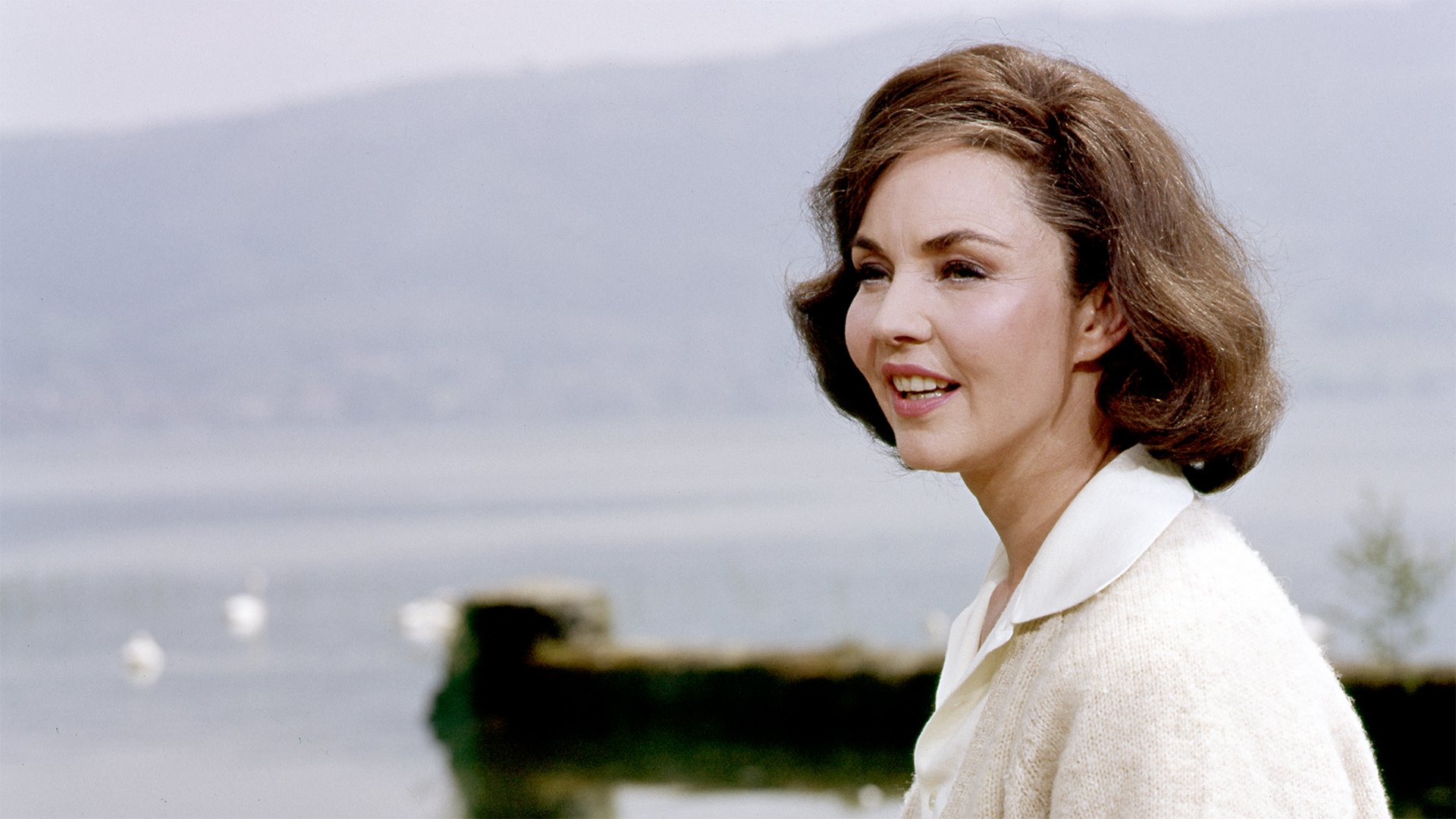 Ikki qiz bilan travesti