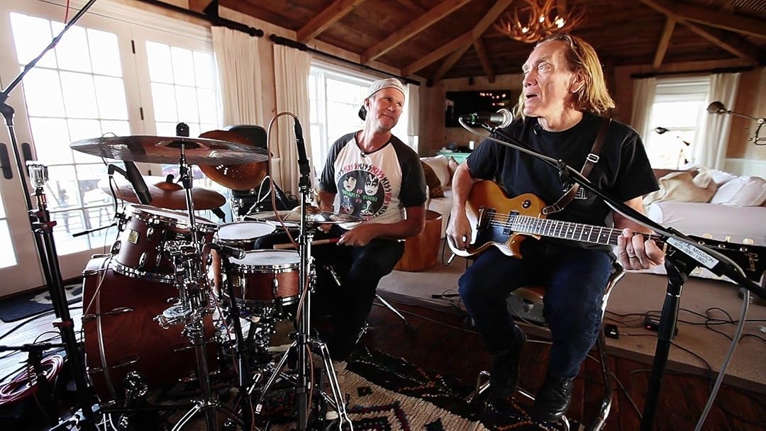 Hot Chili Peppers GE Smith's Floating Bridge - A Session with Chad Smith of the Red Hot Chili Peppers