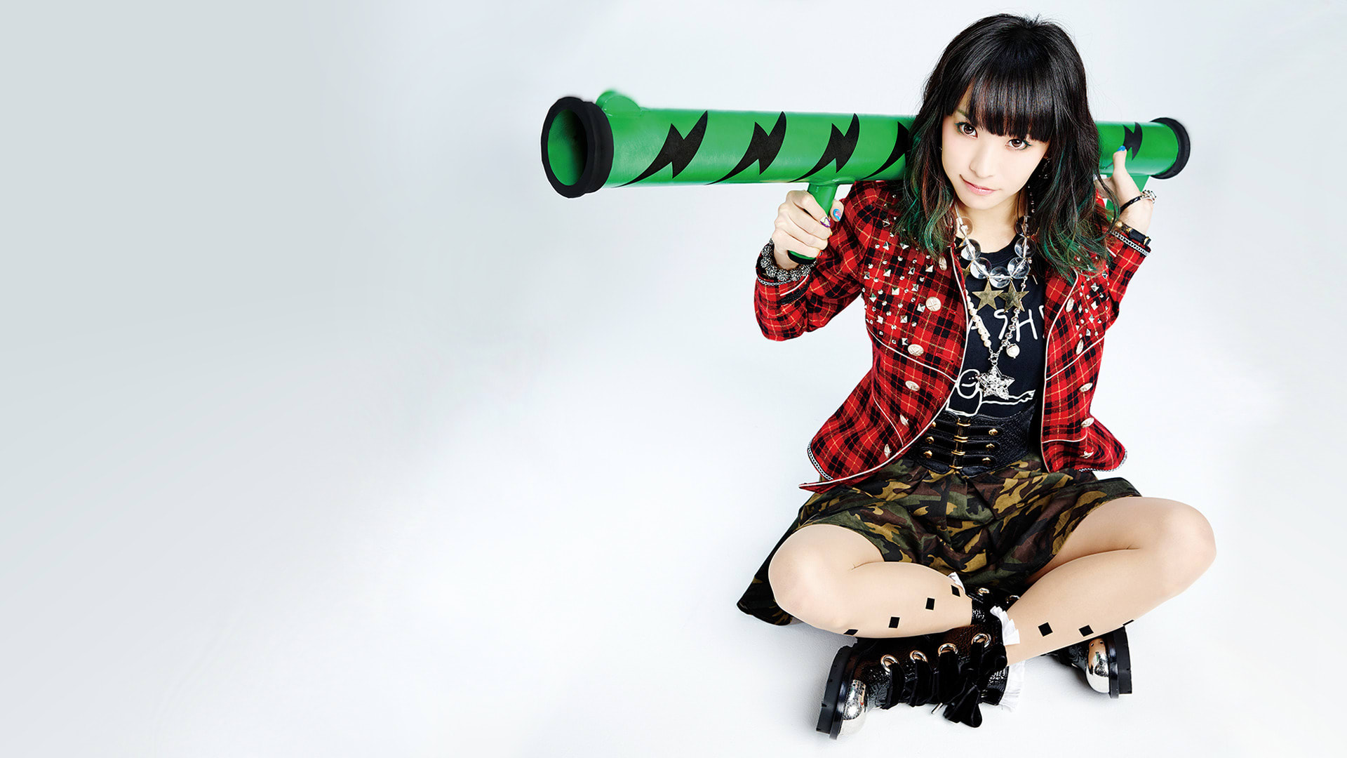 LiSA　LiVE BEST 2011-2022 LiSA「LiVE is Smile Always〜LiVE BEST 2011-2022 & LADYBUG〜」