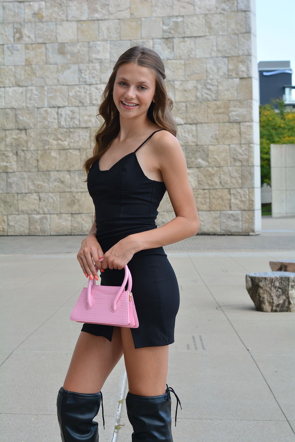 Elyse Hofer’s Amazon Page