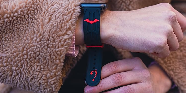 Amazon.com: MobyFox: DC