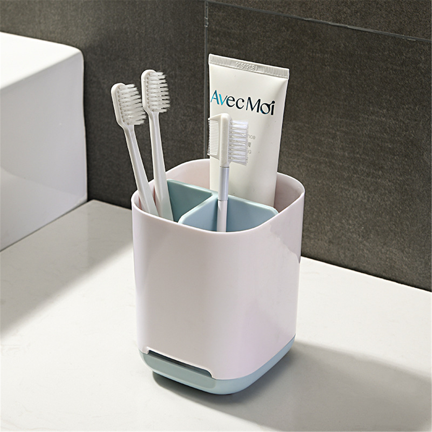 JLJLcio TOOTHBRUSH HOLDER