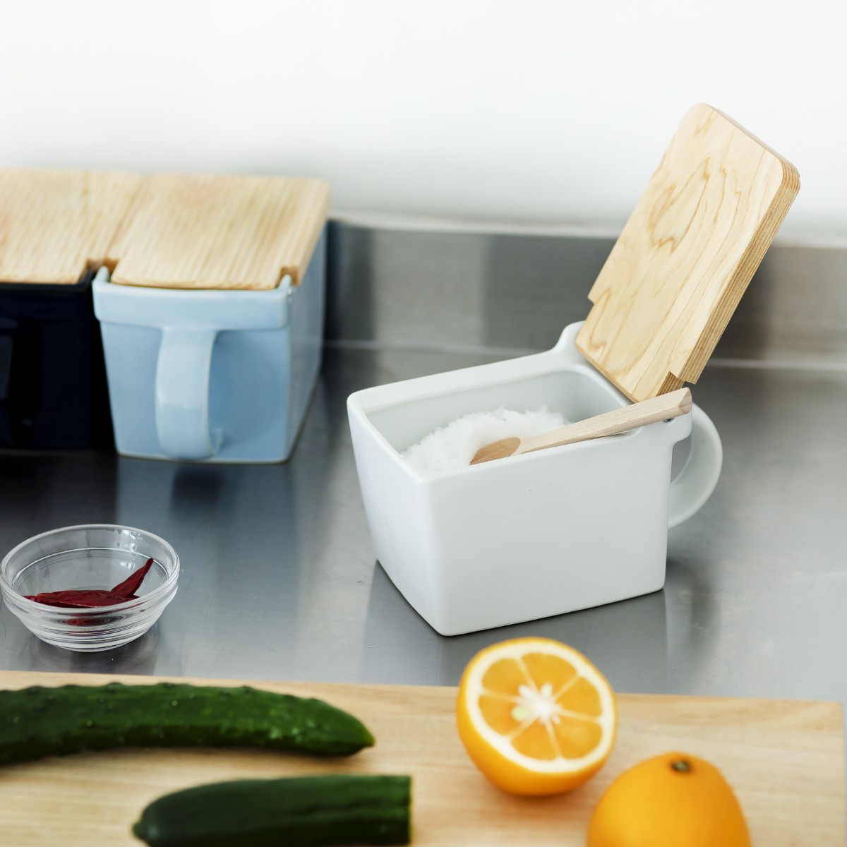 テネラ　ソルトボックス Amazon.com: ZERO JAPAN Kitchen Container Blueberry BST-17 BB