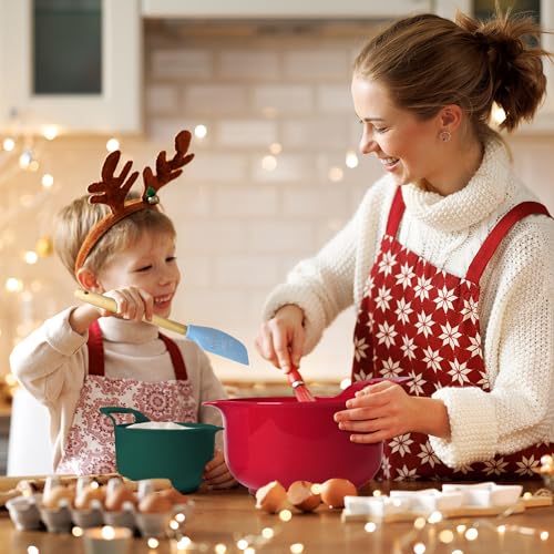 BoxedHome 4 Pack Nesting Mixing Bowl Christmas Set with Pour Spout and Handle, BPA free Microwave & Dishwasher Safe(Christmas colours, 4 Pack with Handle, Random colour silicone scraper included) - Image 6