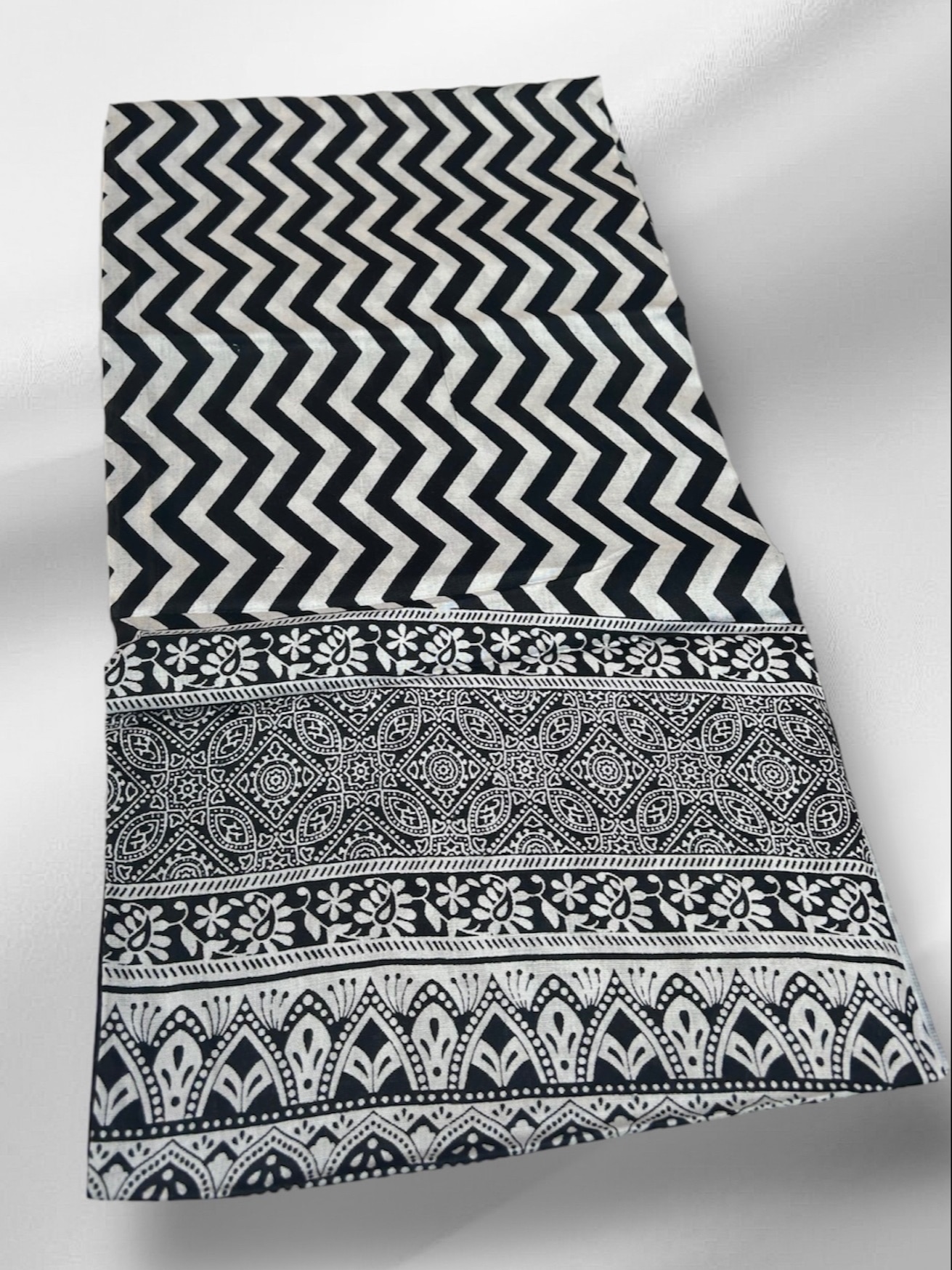 Buy Razvi Shawl | Razvi Store