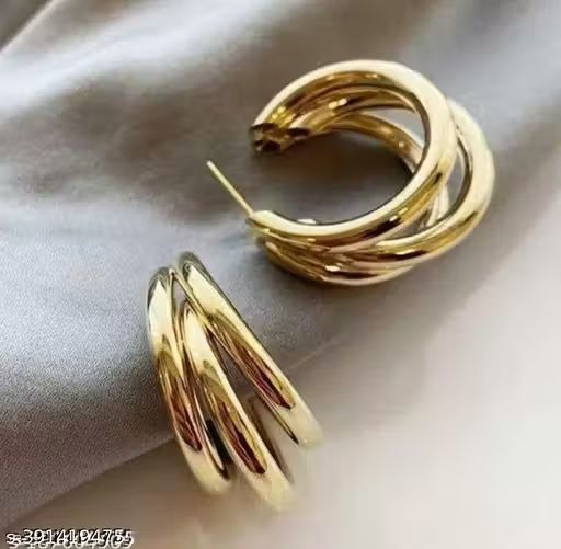 Shiny triple hoop earrings